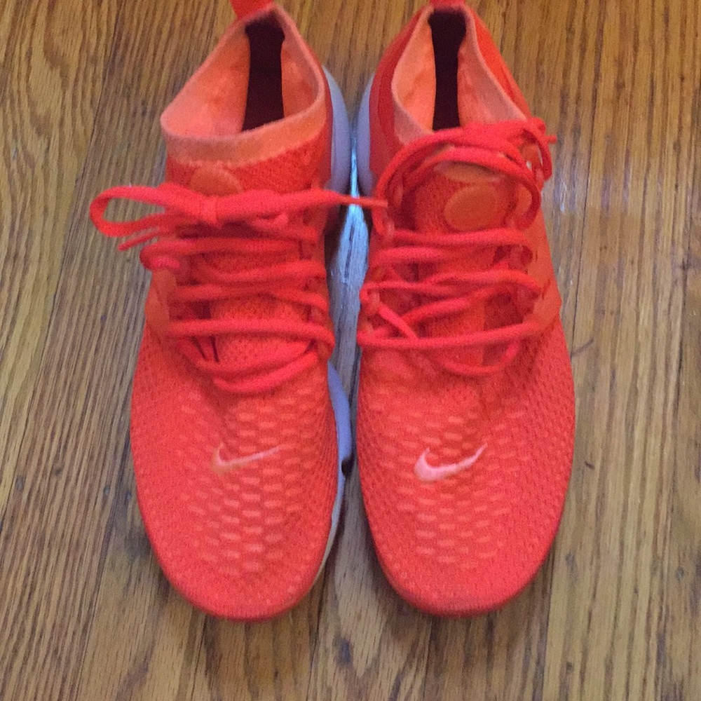 Nike sneakers women